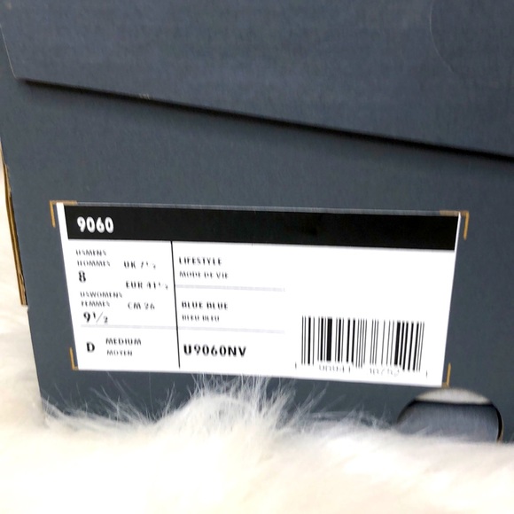 New Balance 9060 Navy Sneakers Men’s 8 NIB - Picture 4 of 10